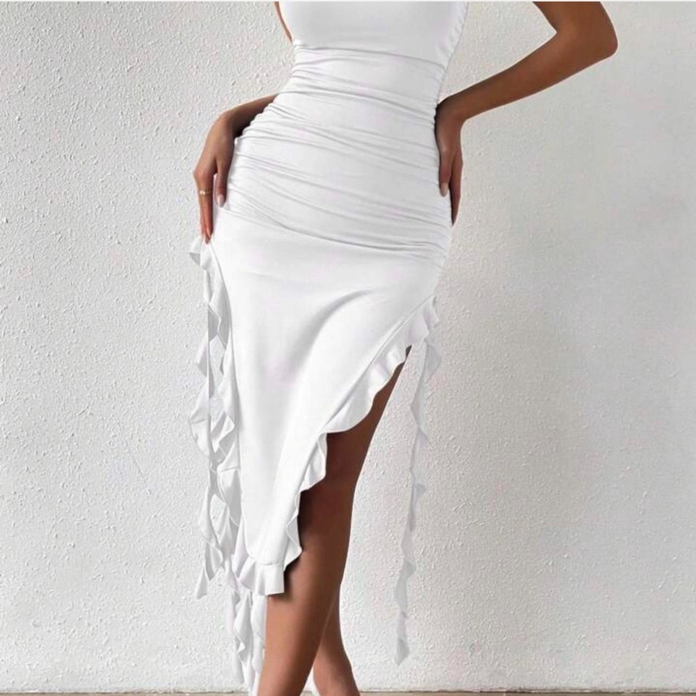 WHITE DRESS